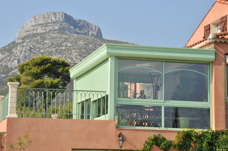 Réalisation de véranda et menuiseries à Aubagne